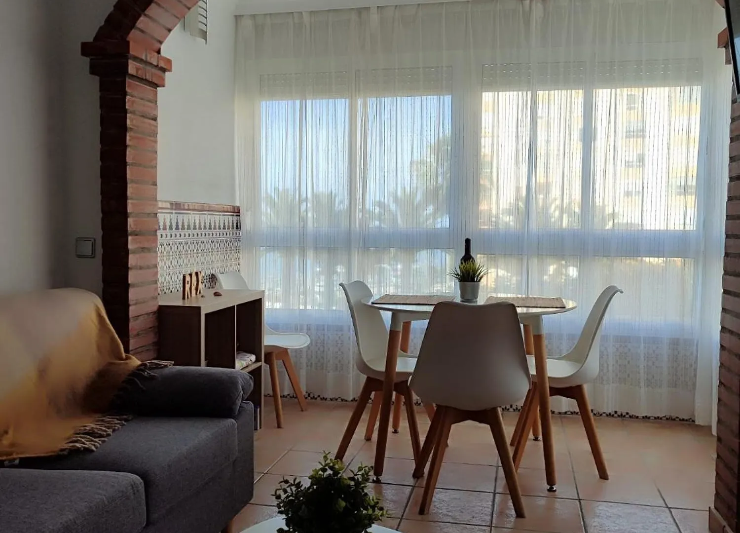 Lola'S Apart Torrox Spanien
